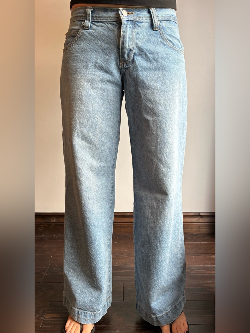 Brandy Melville J. Galt Shanghai Rigid Light Wash Straight Jeans